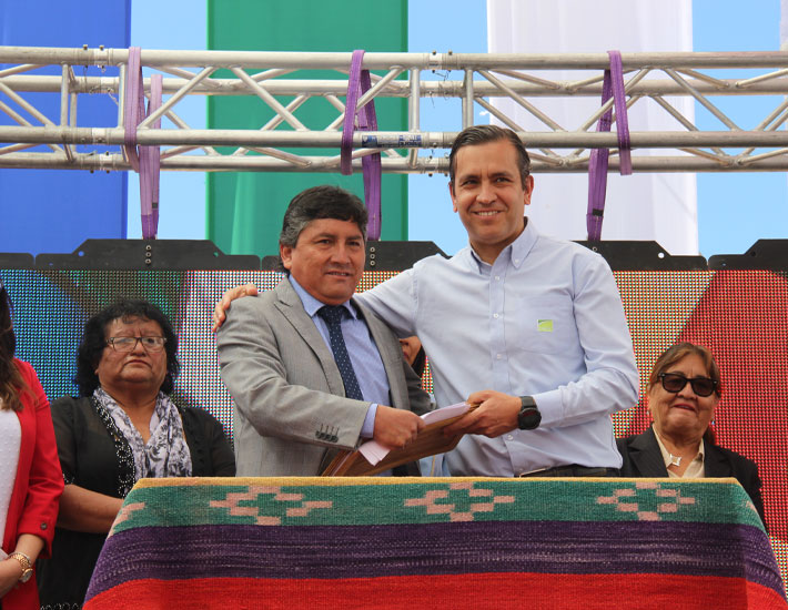 Proyecto turístico Hotel Cinco Estrellas en colaboración con la Comunidad Atacameña de Toconao y SQM Litio.